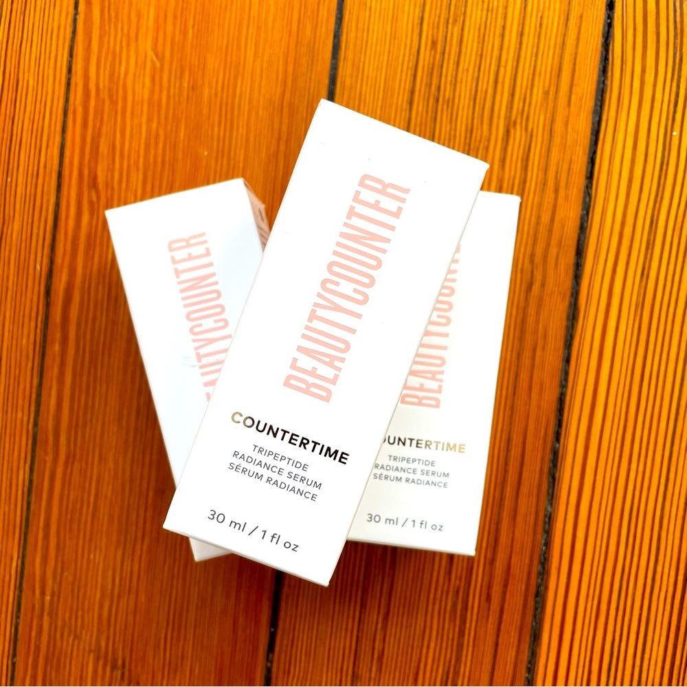 BEAUTYCOUNTER COUNTERTIME tripeptide radiance serum 1oz.
